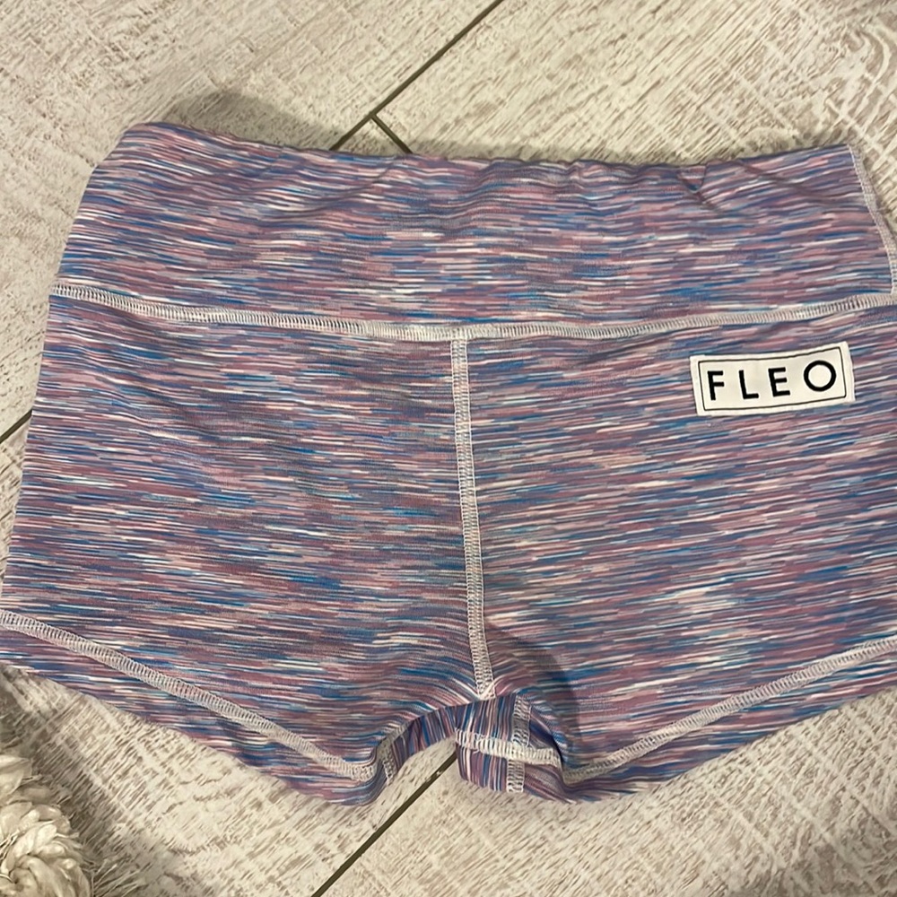 FLEO shorts